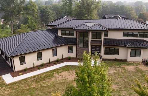 Gloss Black Standing Seam Roofing