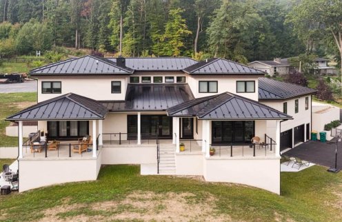 Gloss Black Standing Seam Roofing